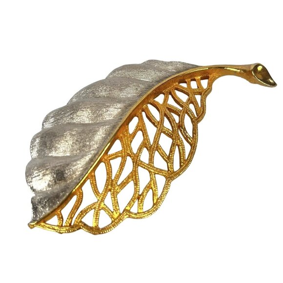 JJ Vintage Gold Two-Tone Filigree Leaf Brooch Pin - Picture 1 of 4